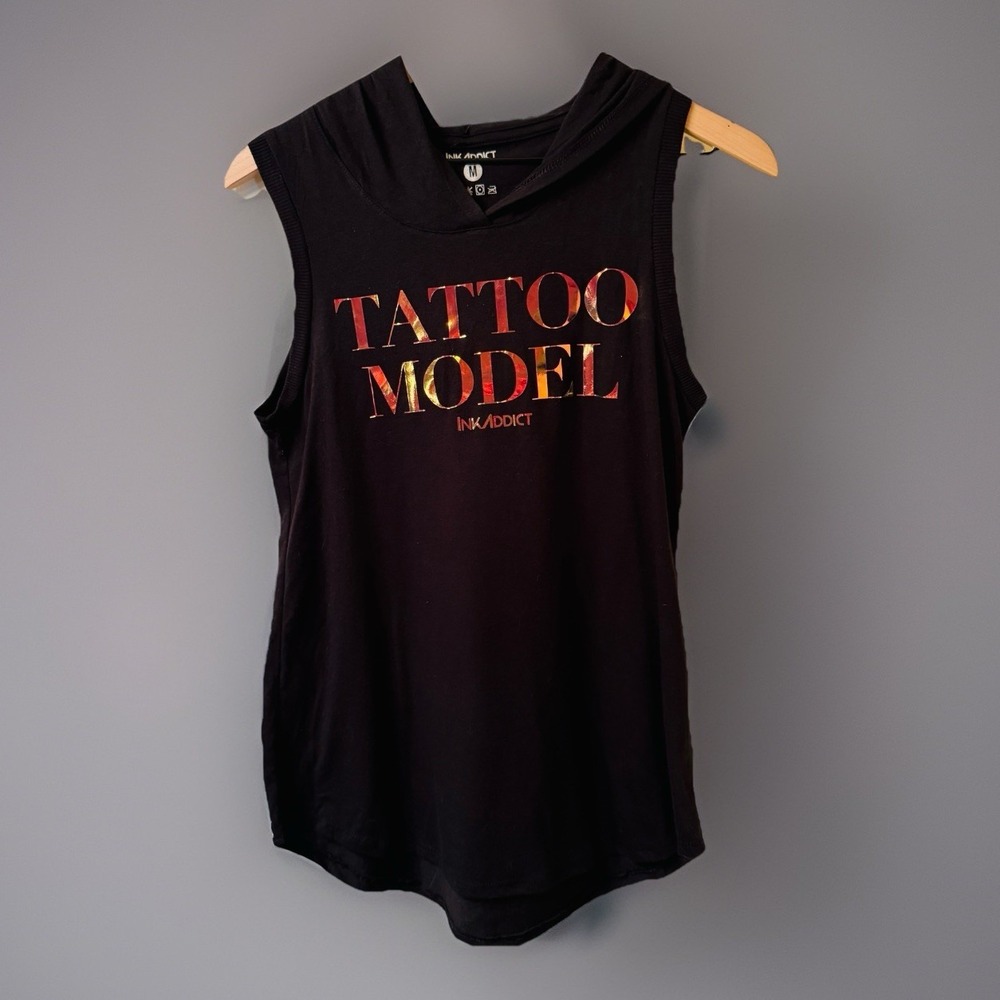 InkAddict Tattoo Model Sleeveless Hoodie Tank Top Black Foil Lettering Size M